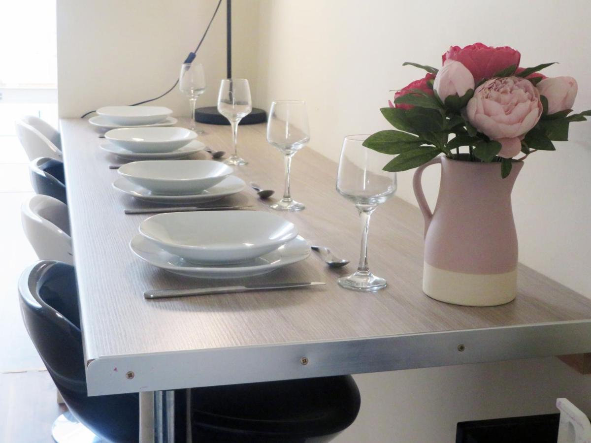 Entire 2 Bed Ground Floor Apartment Central But Quiet Newmarket  Eksteriør bilde